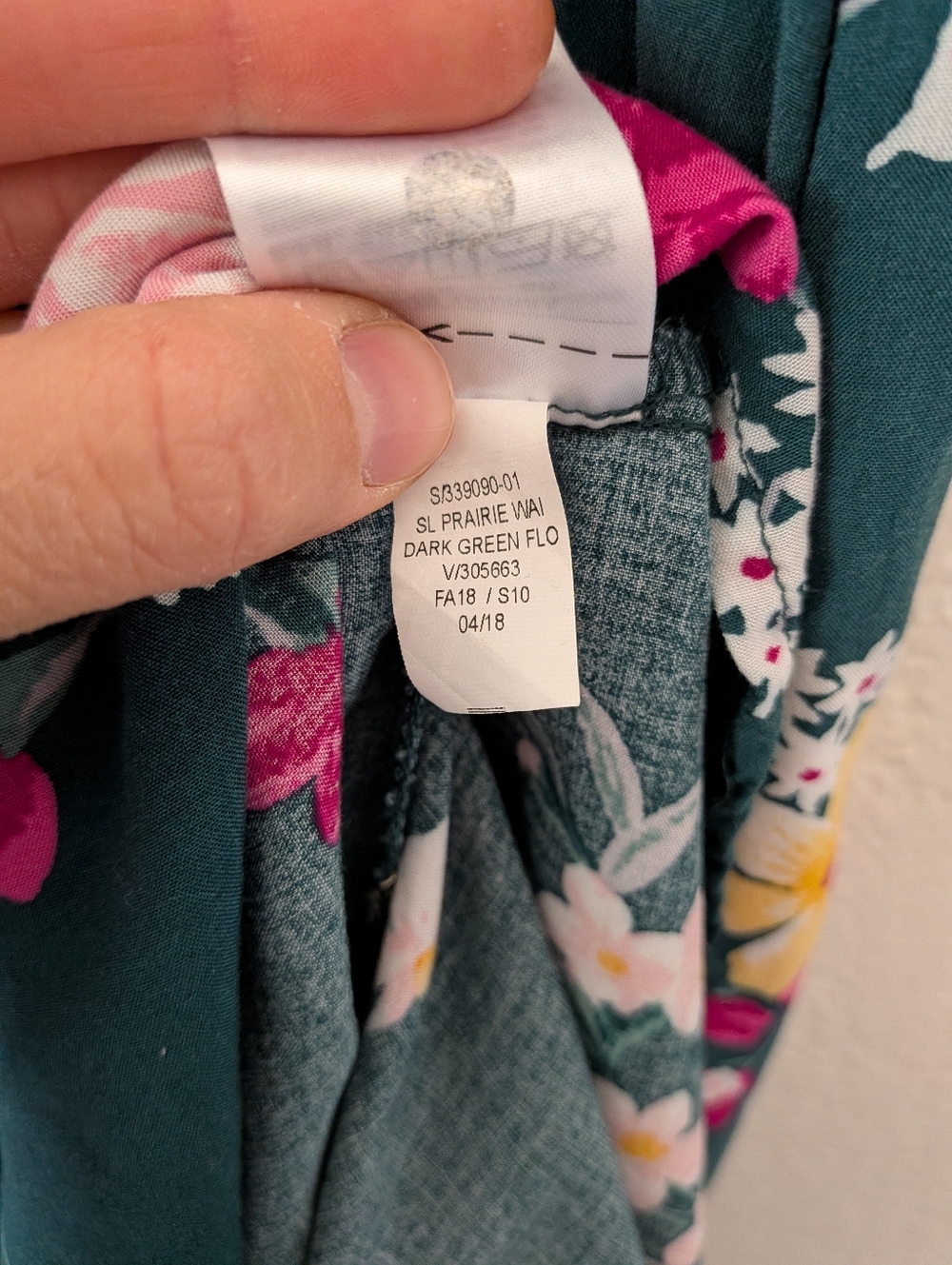 Old Navy Green Pink Floral Ruffle Sleeve Midi Dress Size Small - Picture 13 of 13